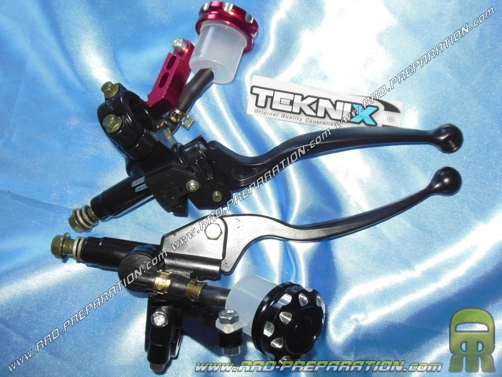 universal brake master cylinder for motorcycles